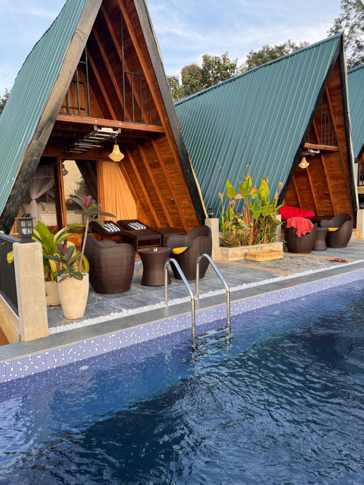 Sundown Lake Hotel & Spa Habarana Luaran gambar